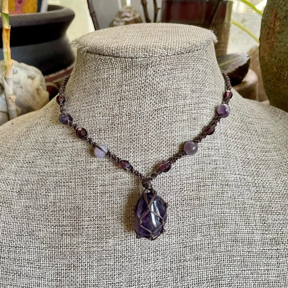 Boho Hippie Micro Macrame Crystal Choker Necklace - Picture 3 of 10